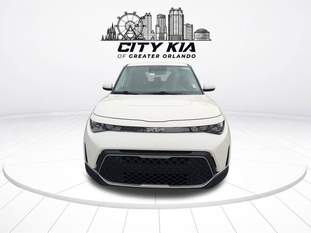 Certified 2025 Kia Soul LX w/ LX Technology Package FWD image 7