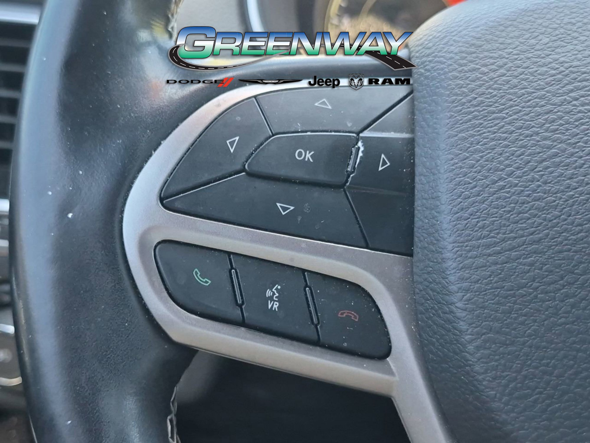 Used 2021 Jeep Cherokee Latitude Lux 80th Anniv w/ Quick Order Package 26U 80TH FWD image 22