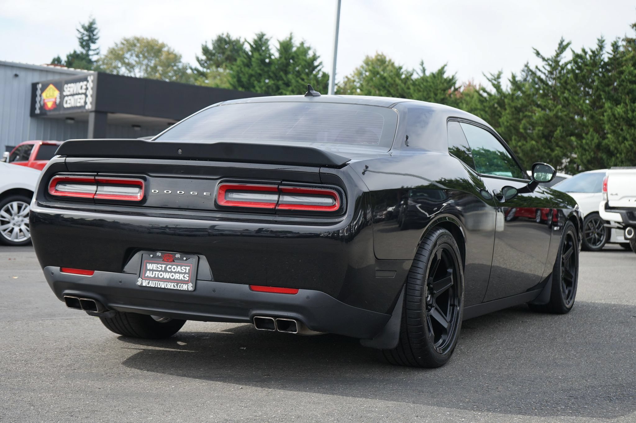 Used 2016 Dodge Challenger R/T Plus RWD image 6