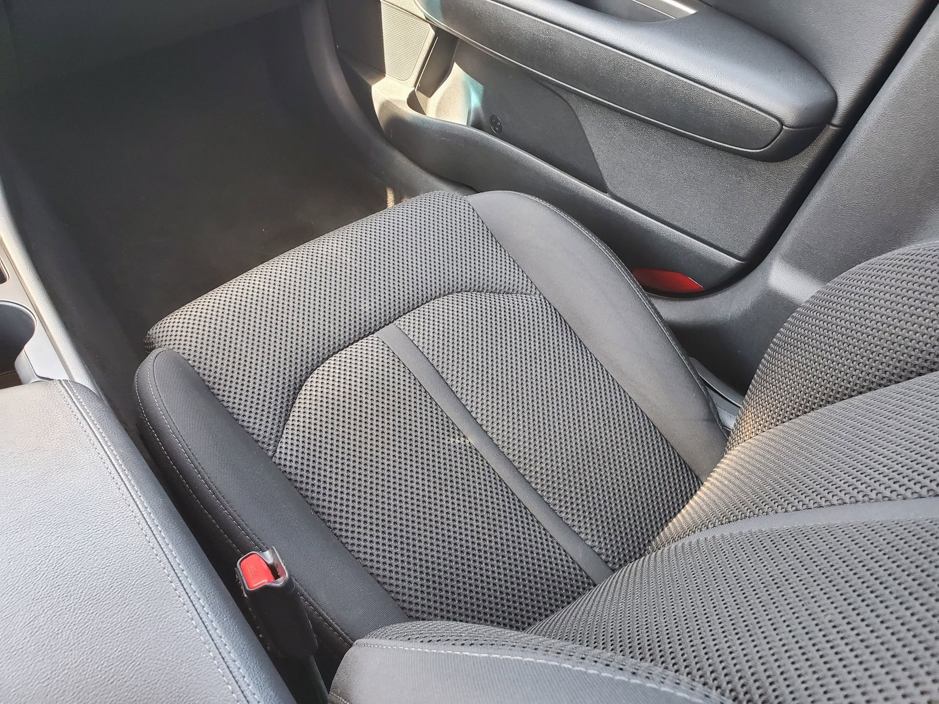 Used 2019 Kia Optima LX image 14