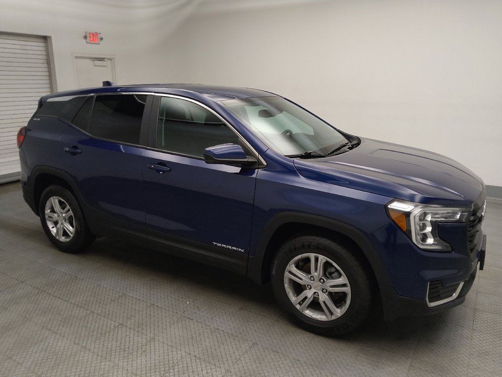 Used 2022 GMC Terrain SLE AWD/4WD image 11