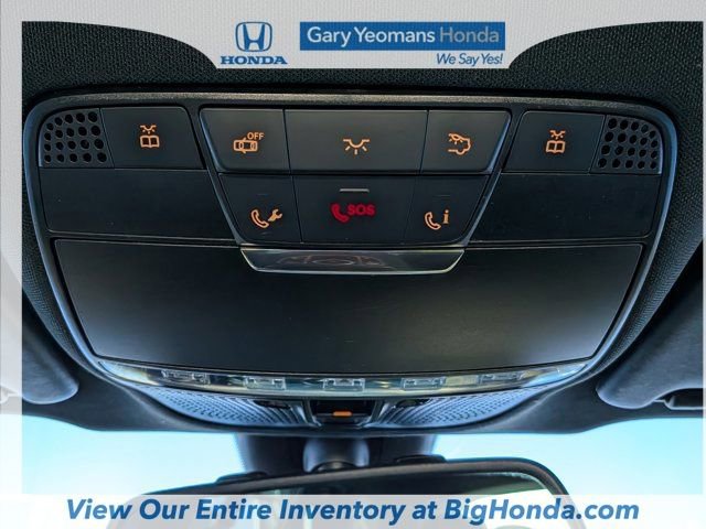 Used 2018 Mercedes-Benz GLC 300 4MATIC image 33
