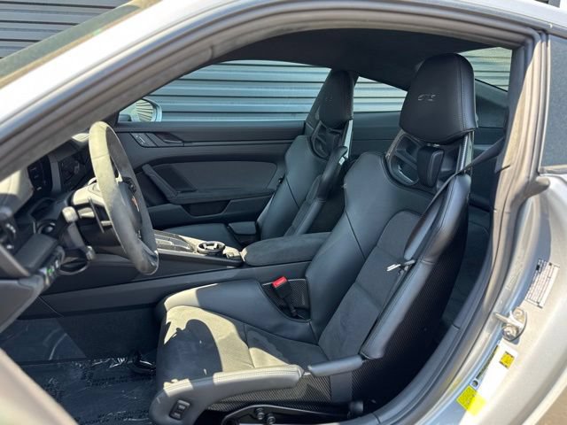 Used 2025 Porsche 911 Carrera 4 GTS AWD/4WD image 4