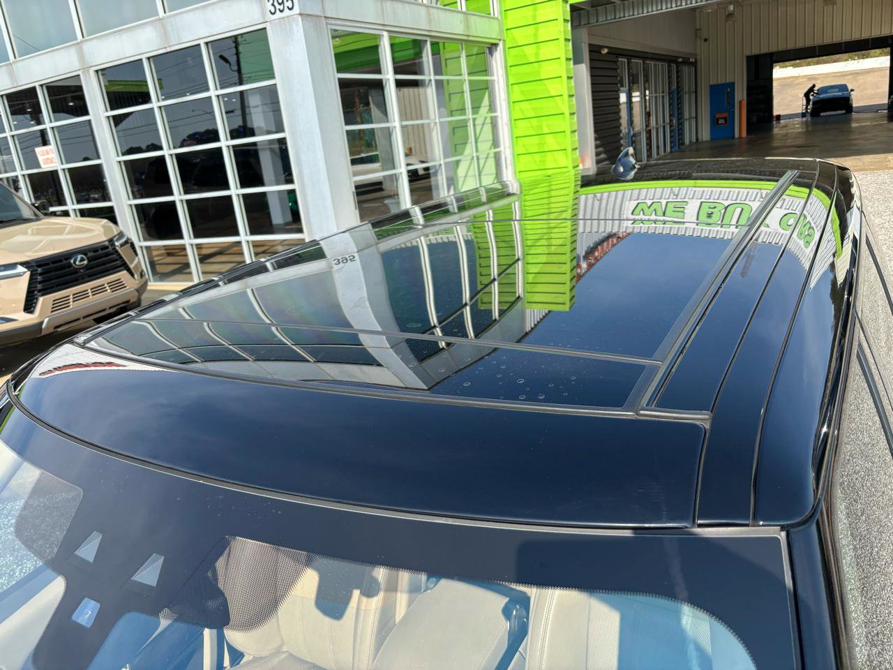 Used 2017 Land Rover Range Rover HSE image 38