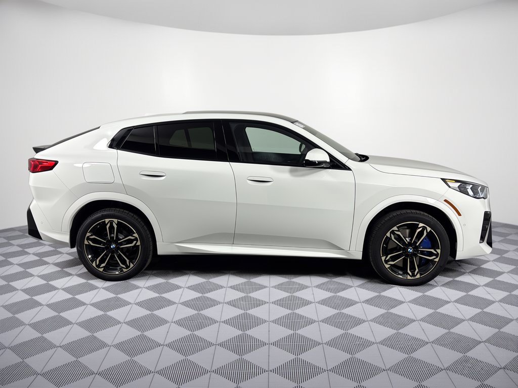 New 2027 BMW X2 xDrive28i AWD/4WD image 8
