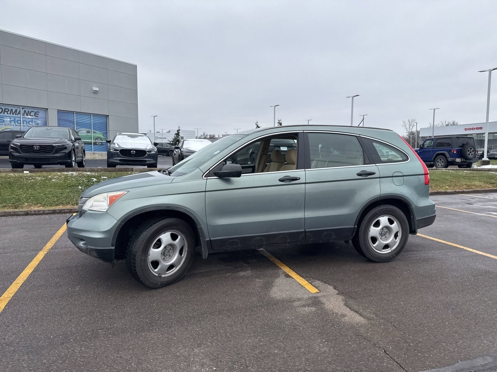 Used 2011 Honda CR-V LX image 6