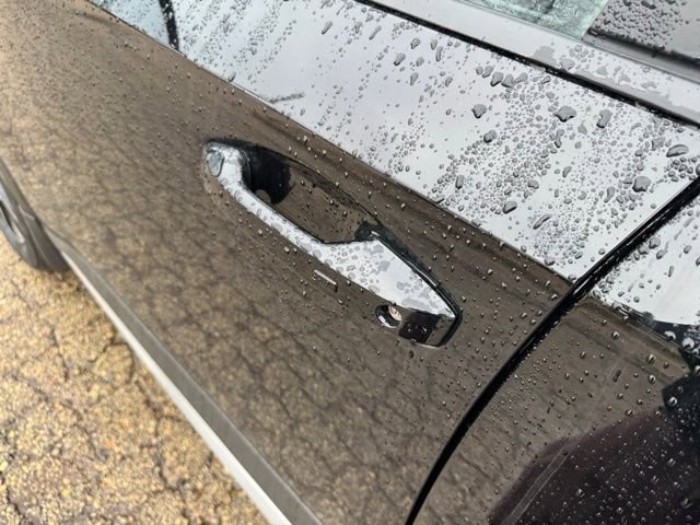 New 2026 Nissan Kicks SV w/ SV Premium Package image 12