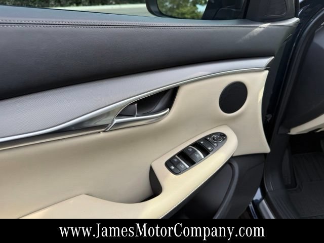 Used 2022 INFINITI QX50 Luxe AWD/4WD image 12