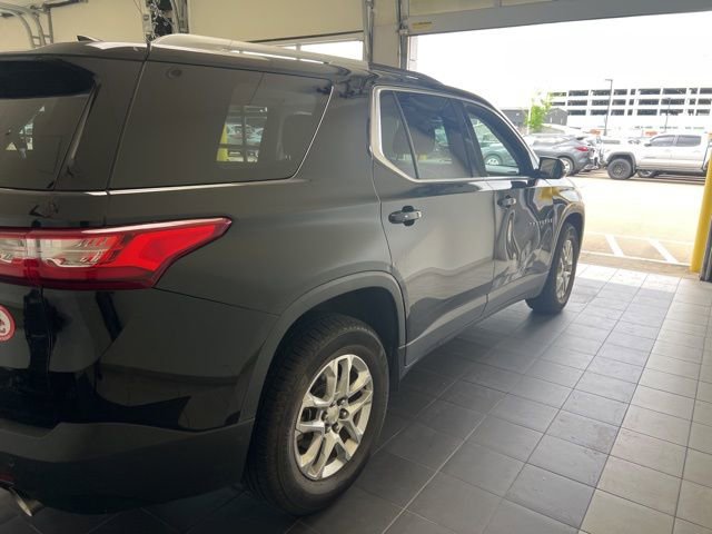 Used 2018 Chevrolet Traverse LT FWD image 6