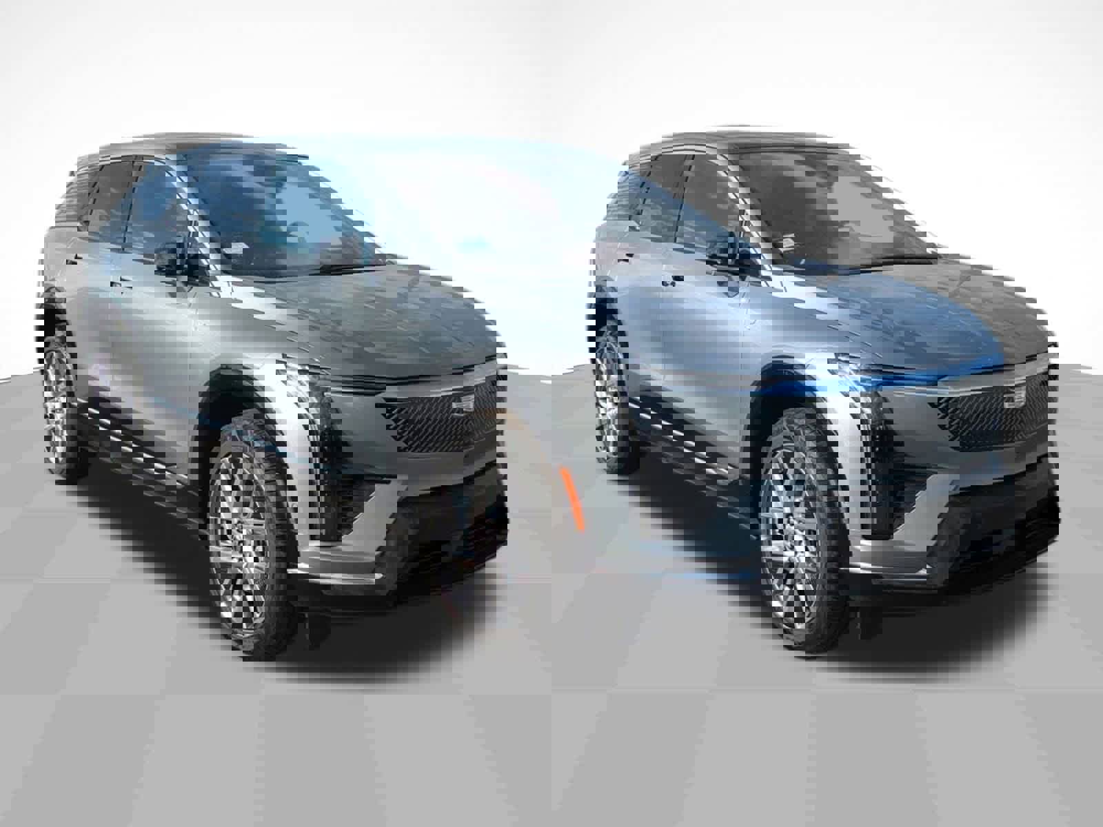 New 2025 Cadillac Optiq Luxury 1 image 3