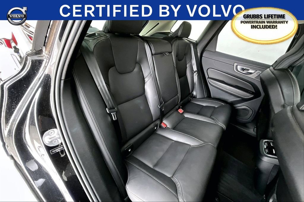 Used 2023 Volvo XC60 B5 Ultimate w/ Climate Package image 35