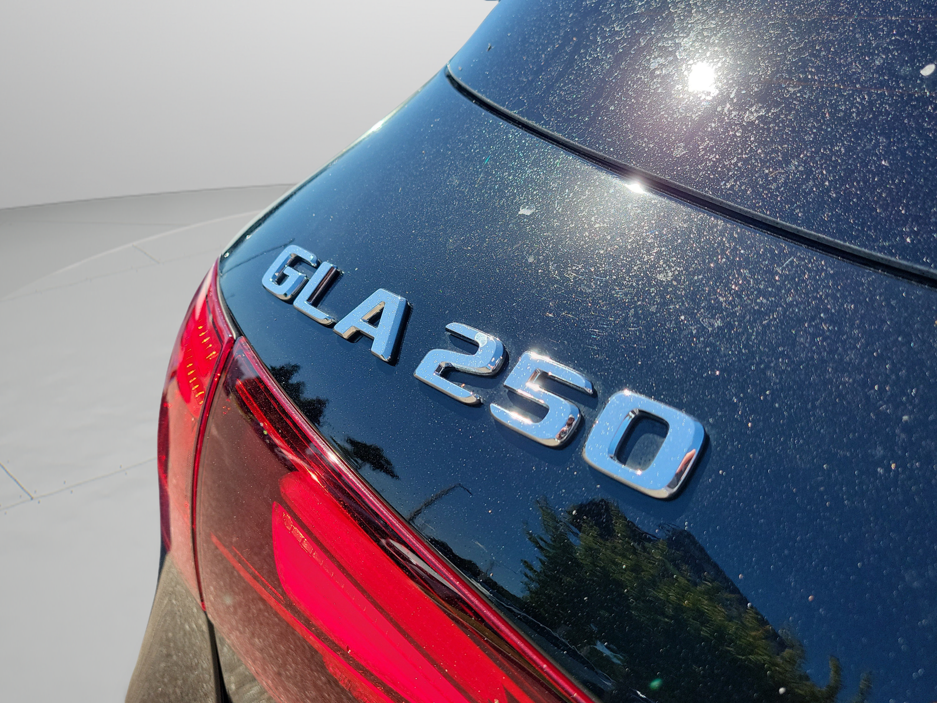 Used 2025 Mercedes-Benz GLA 250 image 29