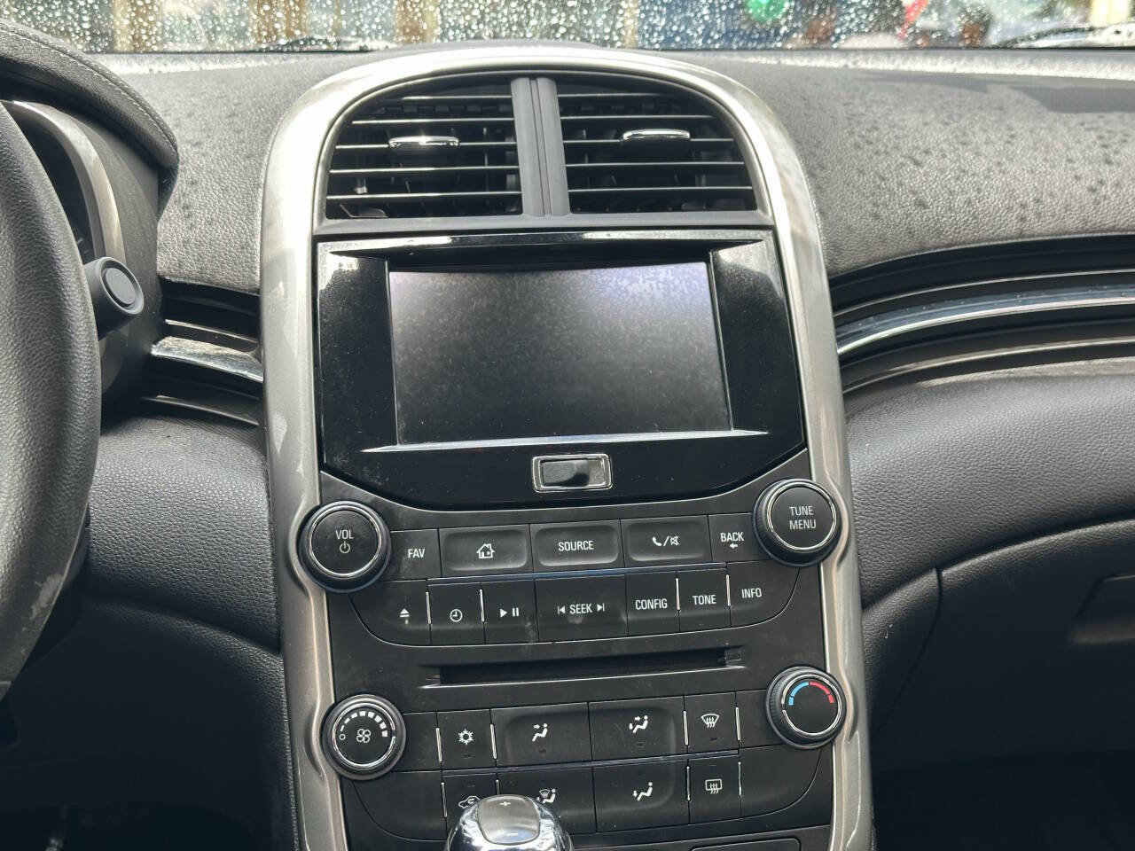 Used 2015 Chevrolet Malibu LT w/ Power Convenience Package image 14