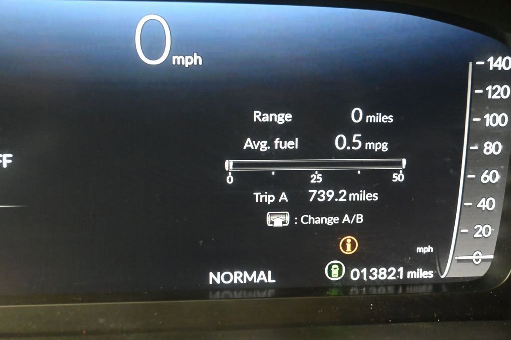 Certified 2025 Honda Pilot Black Edition image 16