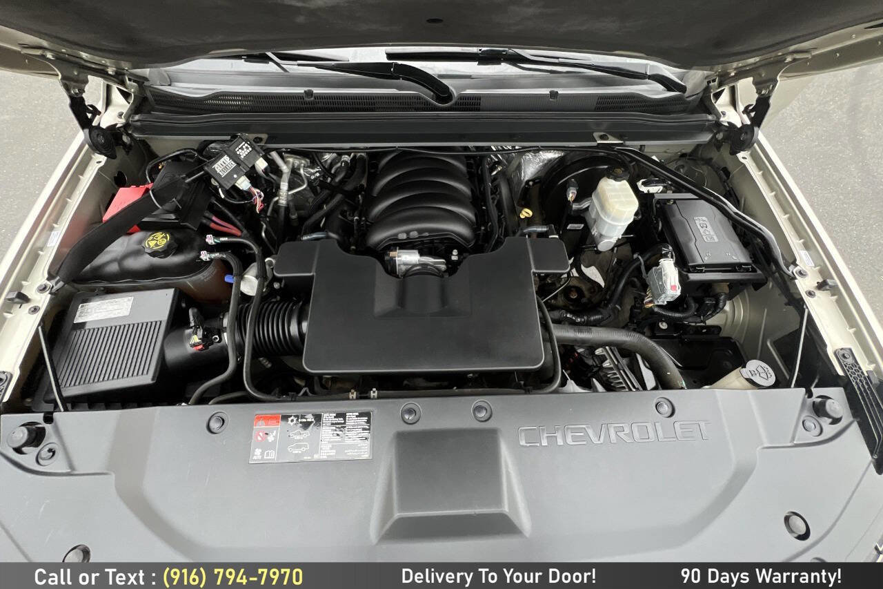 Used 2015 Chevrolet Tahoe LT image 12