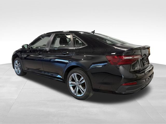 Used 2024 Volkswagen Jetta SE FWD image 5