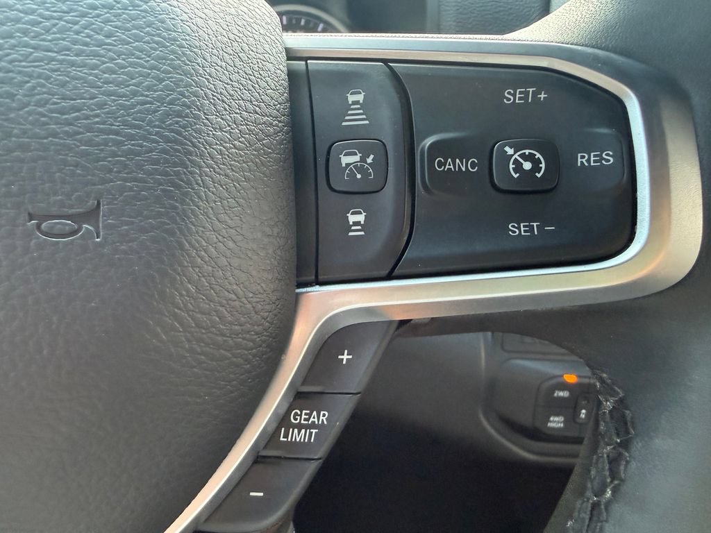 New 2026 RAM 2500 Big Horn AWD/4WD image 17