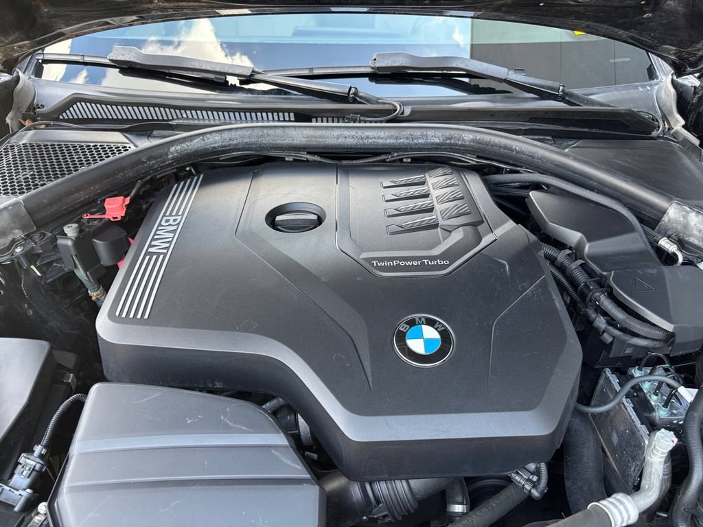 Used 2021 BMW 330i Sedan w/ Driving Assistance Package RWD image 18