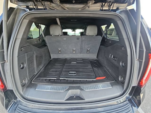 Used 2021 GMC Yukon XL AT4 w/ AT4 Premium Plus Package AWD/4WD image 18
