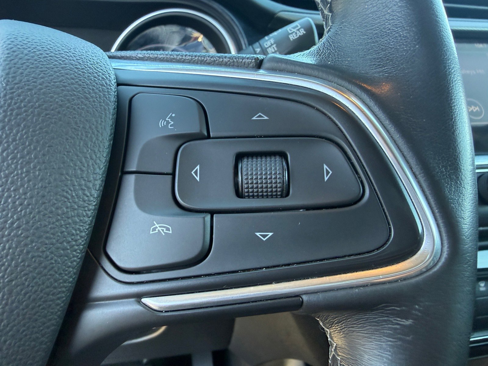 Used 2020 Buick Encore GX Preferred w/ Cold Weather Comfort Package image 15