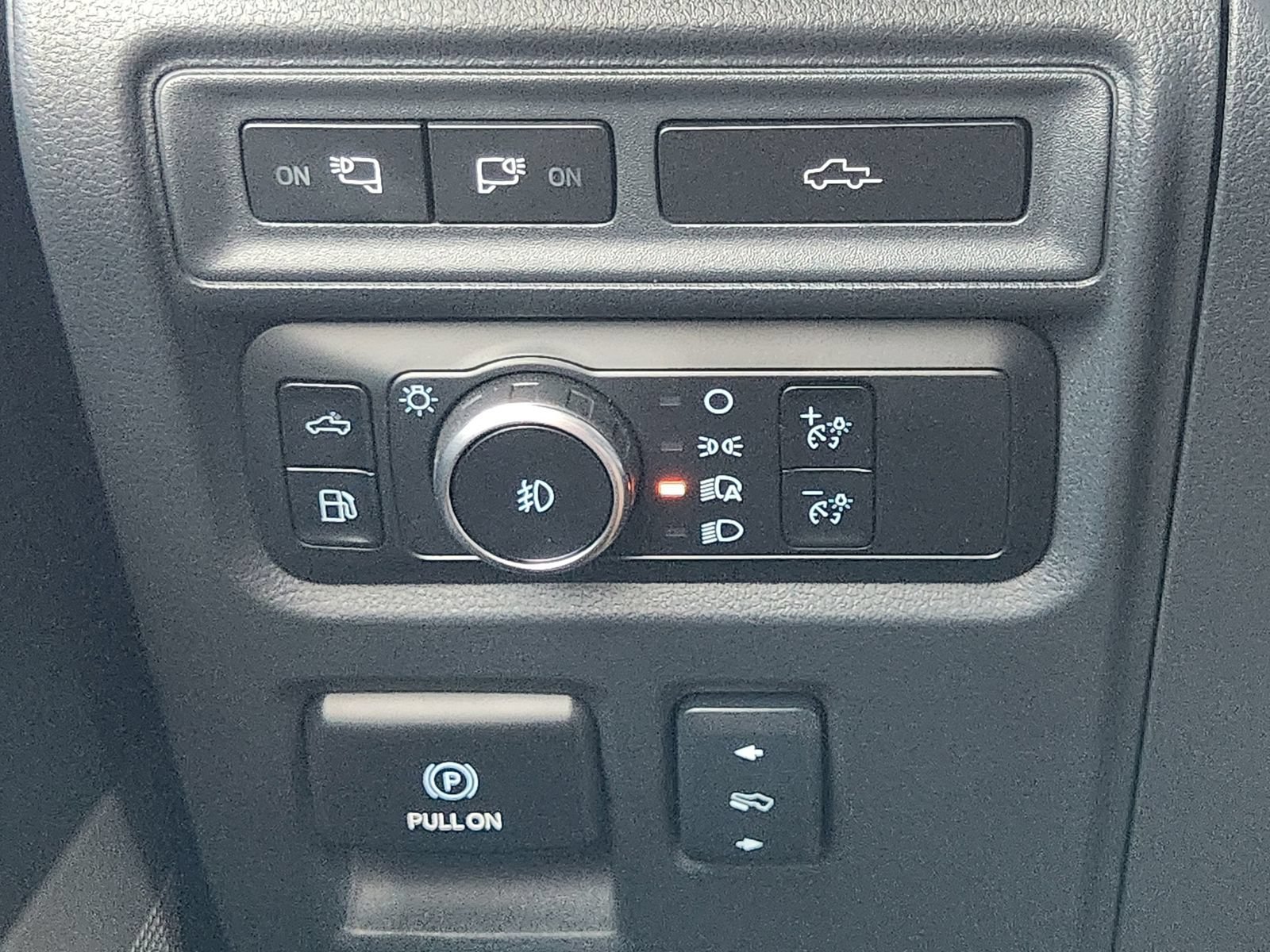 Used 2024 Ford F150 Lariat w/ Bed Utility Package AWD/4WD image 23
