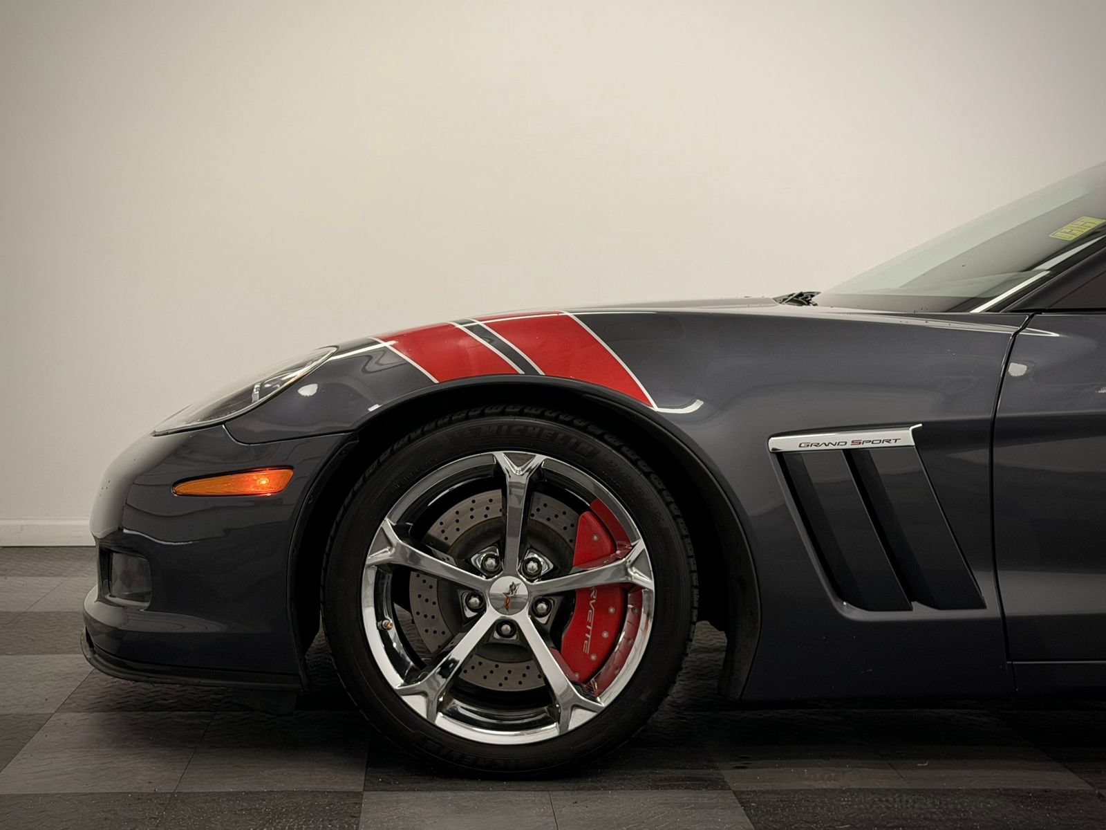 Used 2011 Chevrolet Corvette Grand Sport w/ Preferred Equipment Group RWD image 6
