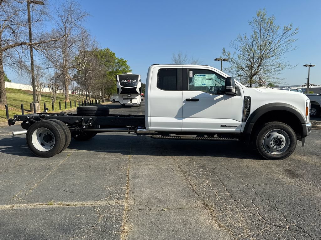 New 2026 Ford F550 4x4 Supercab Super Duty image 4