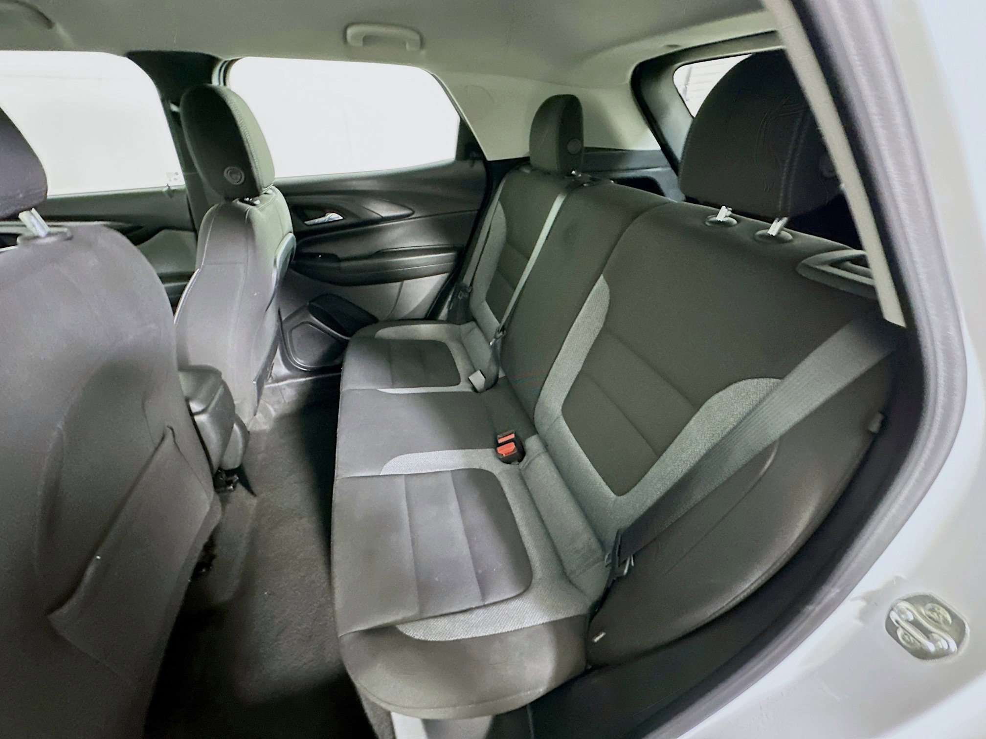 Used 2024 Chevrolet TrailBlazer LS image 27