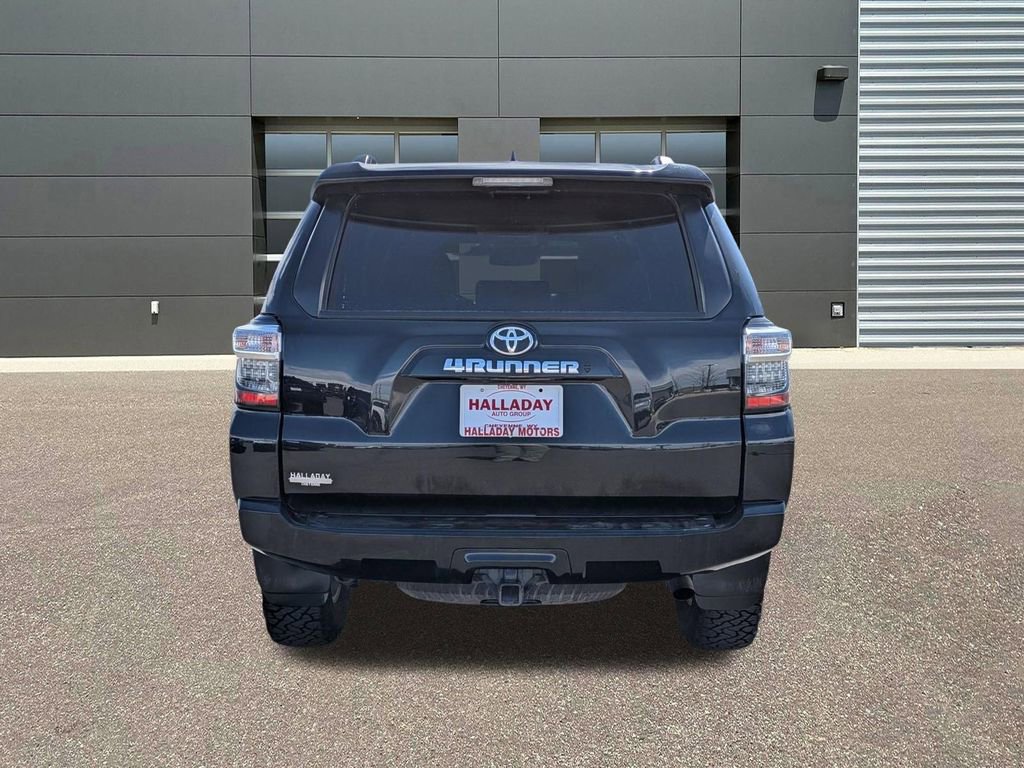 Used 2021 Toyota 4Runner SR5 Premium AWD/4WD image 7