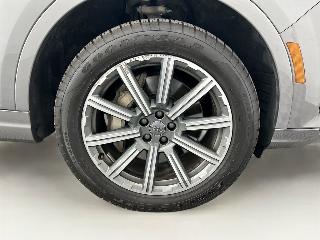 Used 2018 Audi Q7 2.0T Premium Plus w/ Premium Plus Package image 31