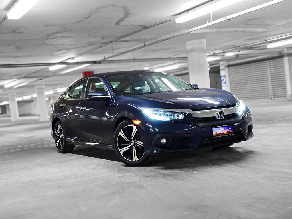 Used 2016 Honda Civic Touring image 4