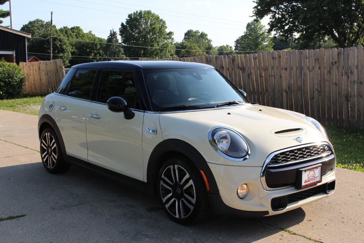 Used 2019 MINI Cooper S w/ Storage Package FWD image 2