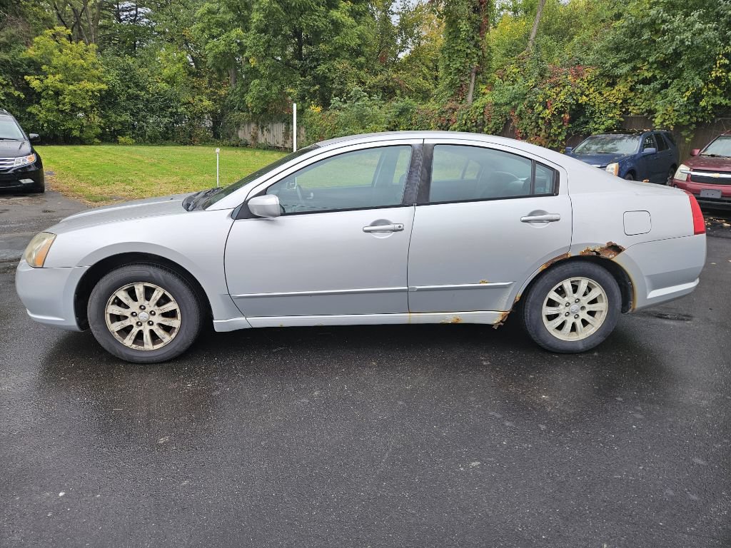 Used 2006 Mitsubishi Galant ES FWD image 5