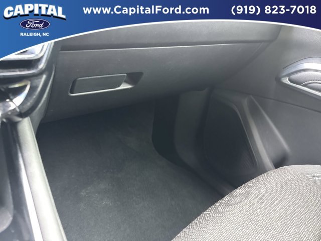 Used 2026 Chevrolet Traverse LT FWD image 27