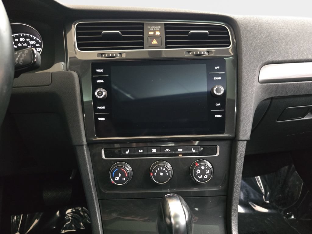 Used 2019 Volkswagen Golf SE FWD image 22
