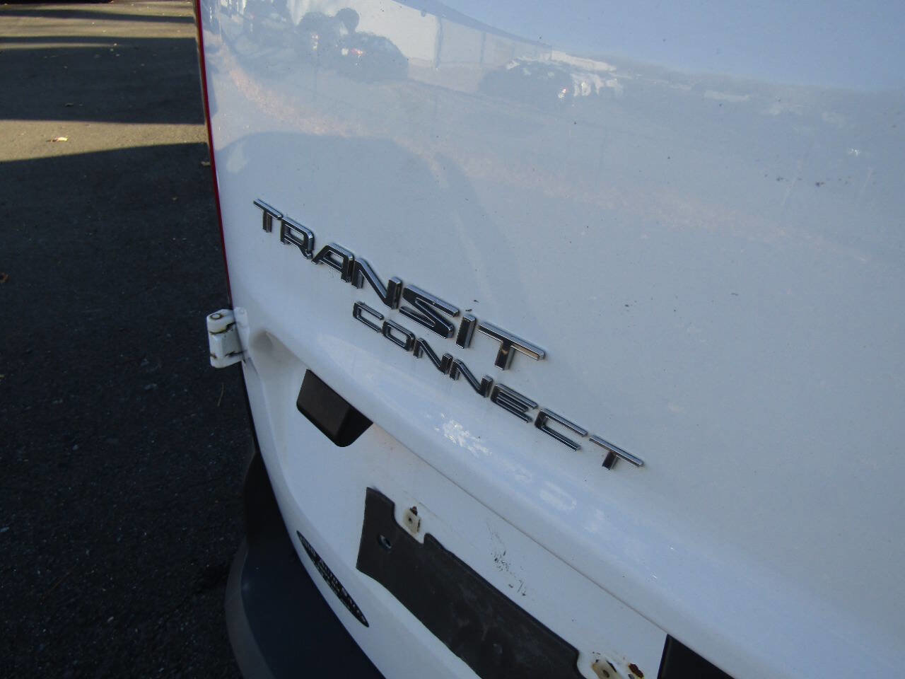 Used 2016 Ford Transit Connect XL image 31