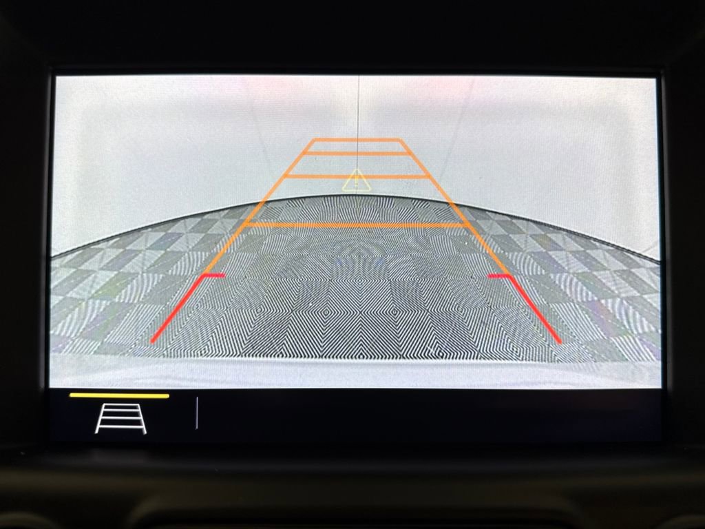 Used 2019 GMC Terrain SLT w/ Preferred Package image 16