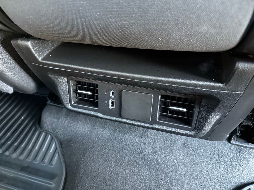 Certified 2025 Chevrolet Silverado 1500 Custom image 18