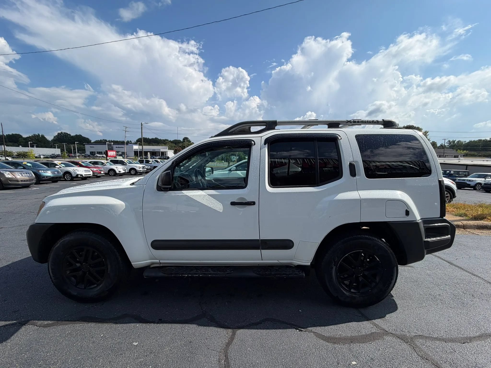 Used 2015 Nissan Xterra S w/ Value Package RWD image 4