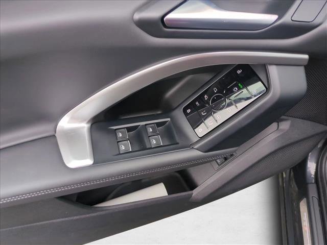 Used 2025 Audi Q5 Premium w/ Convenience Package image 12