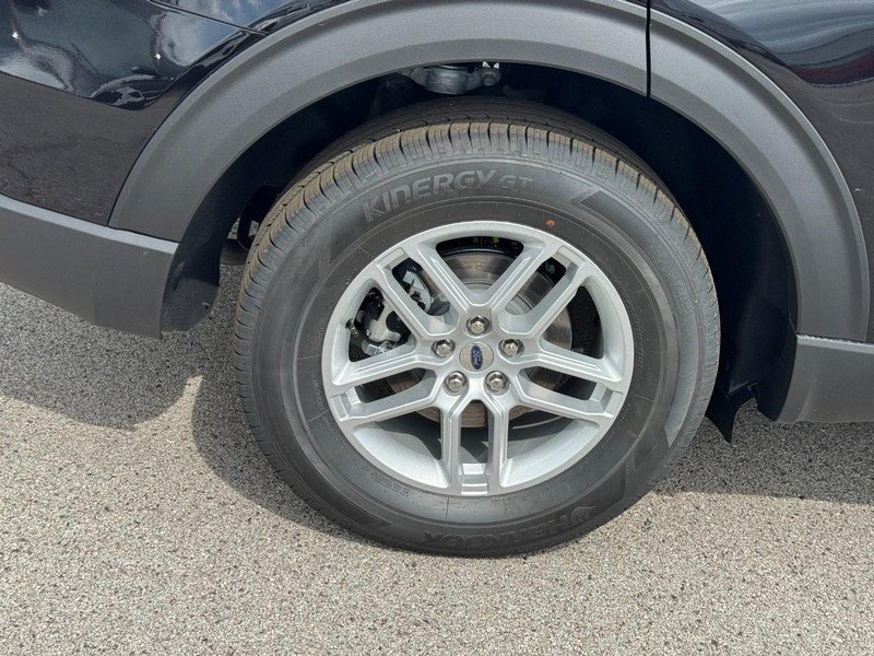 New 2027 Ford Explorer Active AWD/4WD image 4