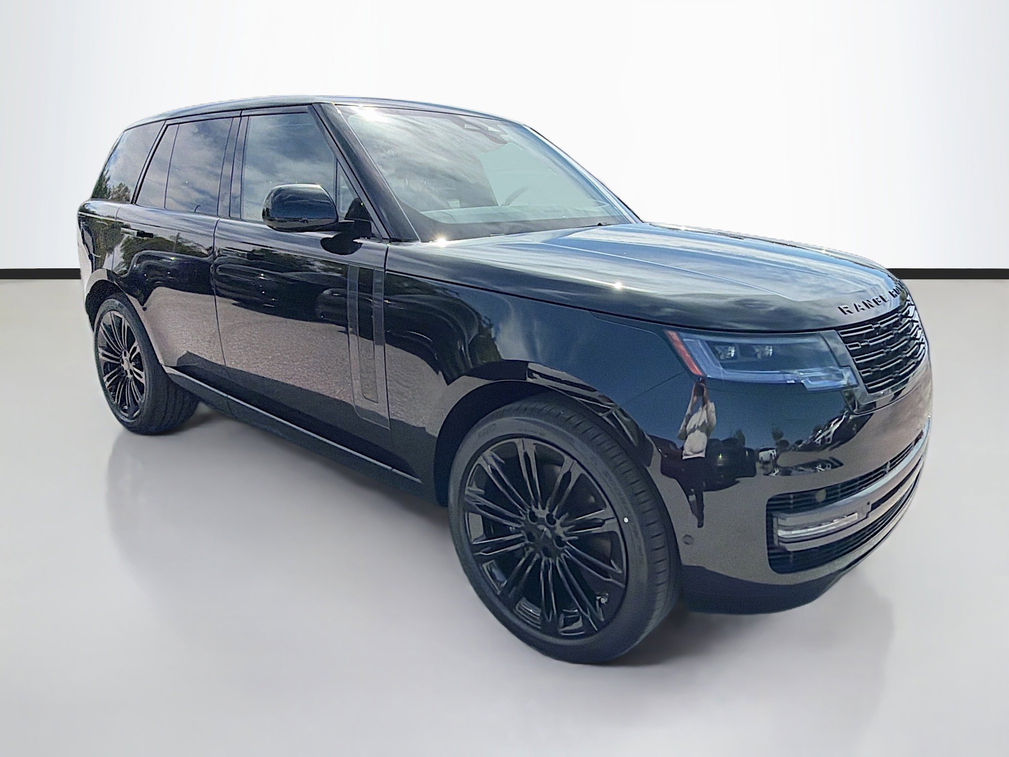 New 2026 Land Rover Range Rover SE image 7