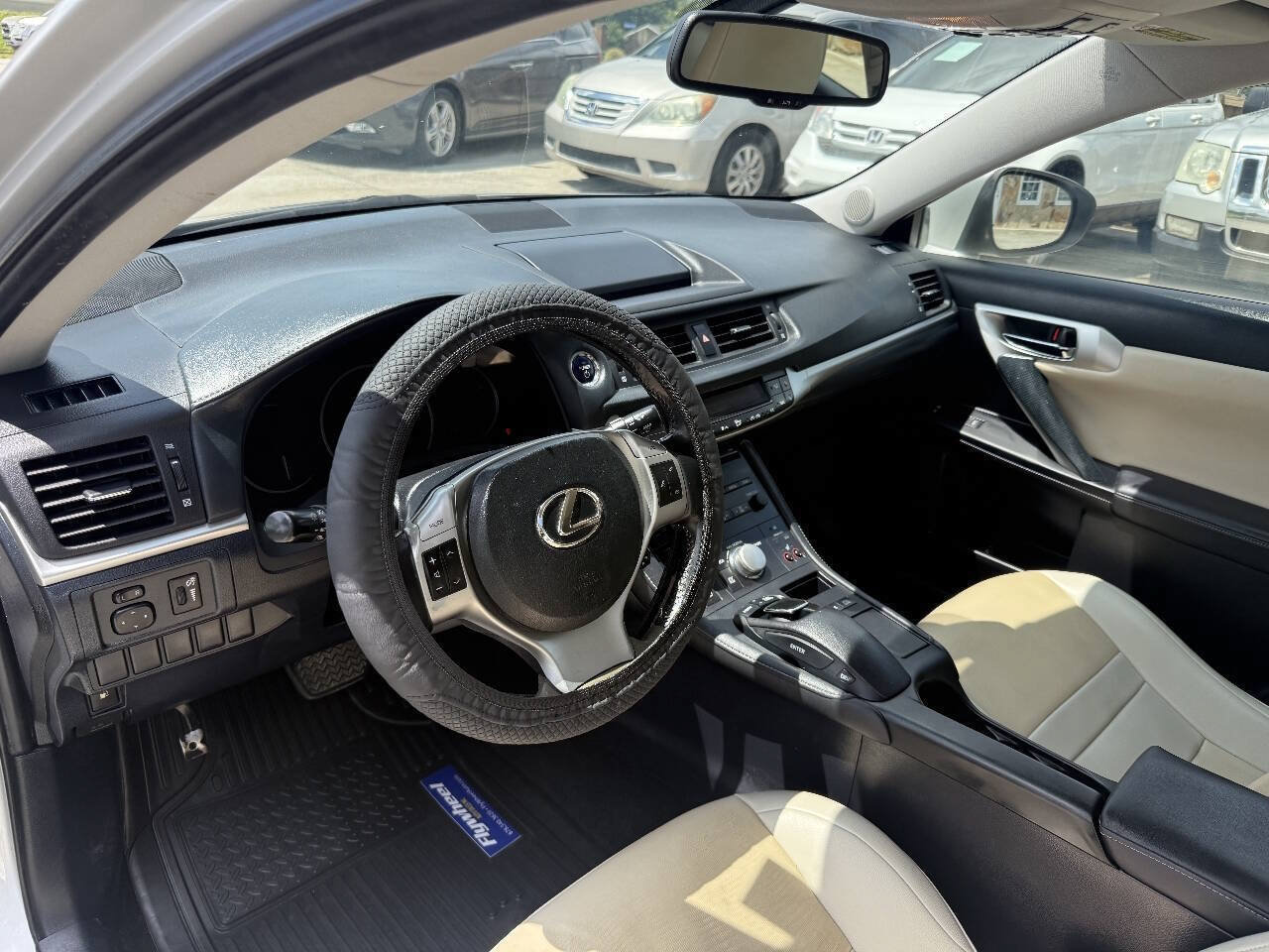 Used 2011 Lexus CT 200h Premium w/ Premium Audio Pkg FWD image 15