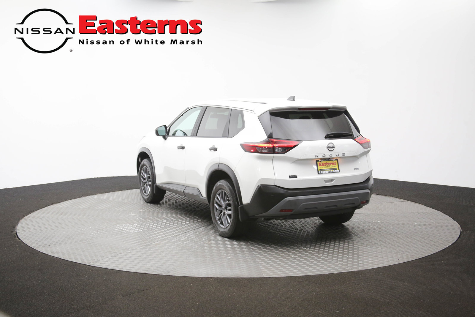 Used 2023 Nissan Rogue S AWD/4WD image 61