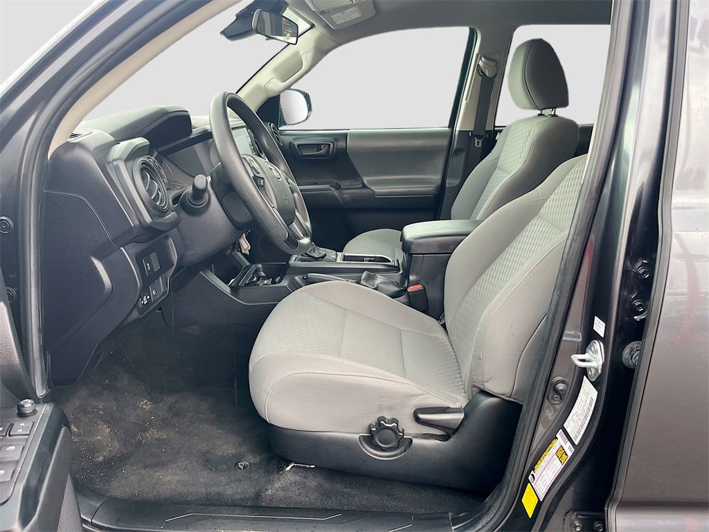 Used 2022 Toyota Tacoma SR image 20