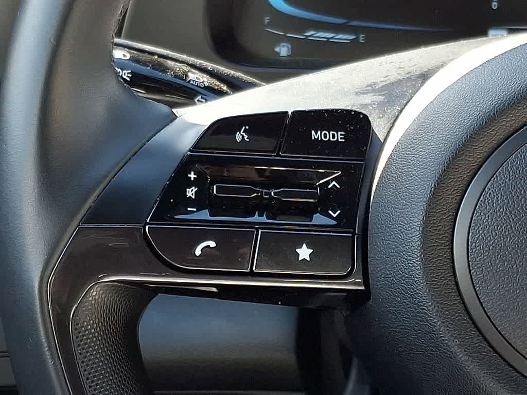 Used 2025 Hyundai Elantra Sport FWD image 20