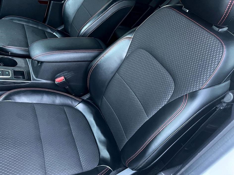 Used 2024 Ford Escape ST-Line w/ Tech Pack #1 image 12