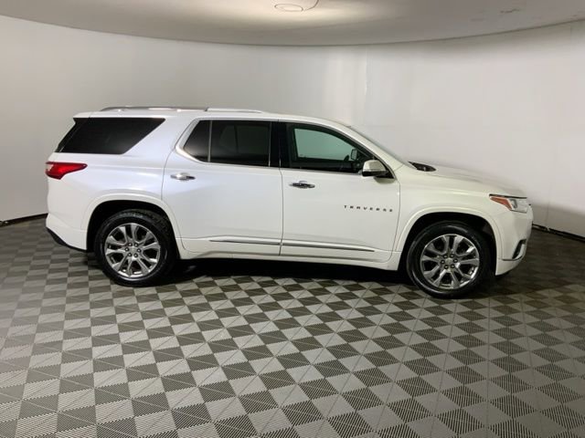 Used 2018 Chevrolet Traverse Premier AWD/4WD image 7
