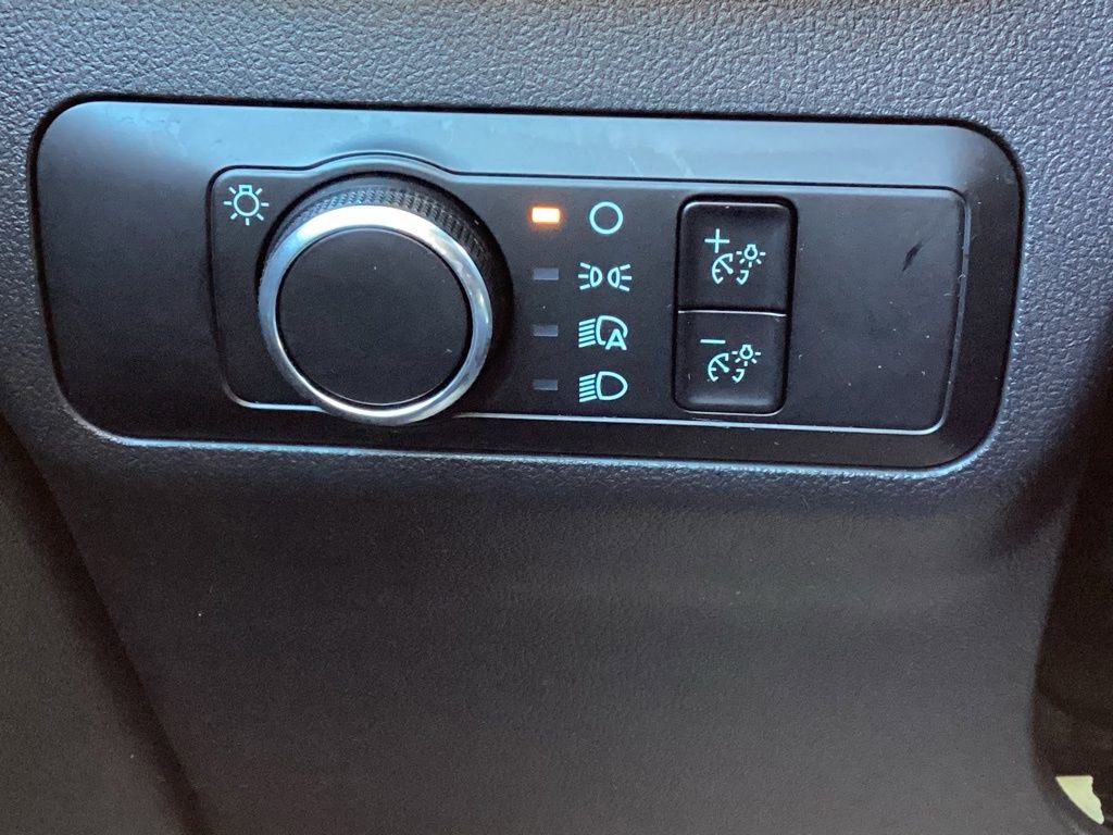 Used 2025 Ford Escape ST-Line image 22