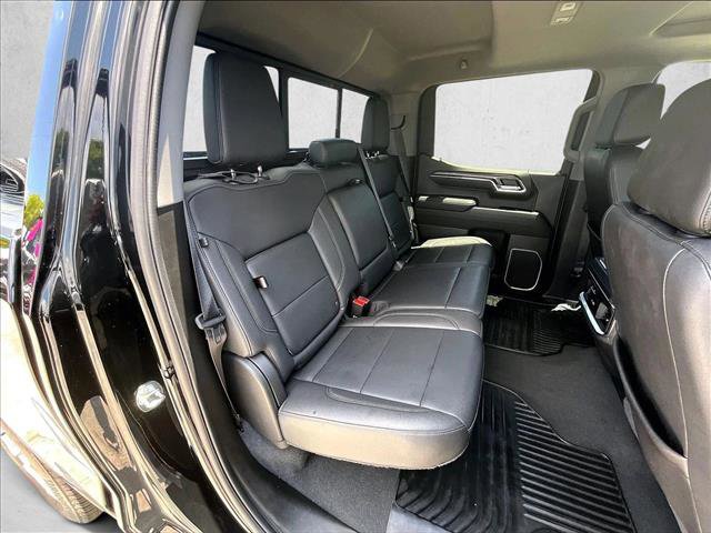 Used 2023 Chevrolet Silverado 1500 LTZ w/ LTZ Convenience Package II AWD/4WD image 29